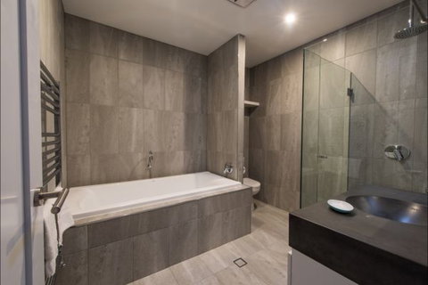 The Bright House - Lennox Head Accommodation 1
