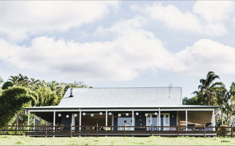 Toraja Luxury - Lennox Head Accommodation 0