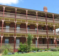 Yarra House - Lennox Head Accommodation