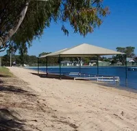 Millicent lakeside caravan park - Lennox Head Accommodation