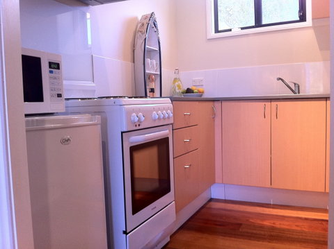 Avalon Seashells - Lennox Head Accommodation 3
