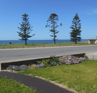 Family Ties - Lennox Head Accommodation