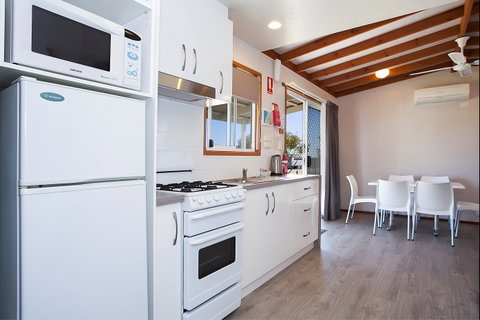 Great Ocean Road Tourist Park - Lennox Head Accommodation 5