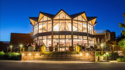 Lyndoch Hill - Lennox Head Accommodation 0