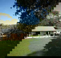 Southern Ocean Retreats - Goondooloo Cottage - Lennox Head Accommodation