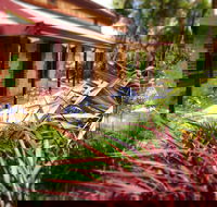 The Creek Cottage - Lennox Head Accommodation