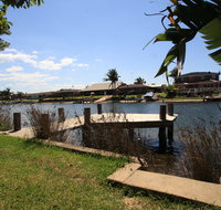 Waterfront Delight - Lennox Head Accommodation