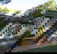 Daly River Roadside Inn - Lennox Head Accommodation