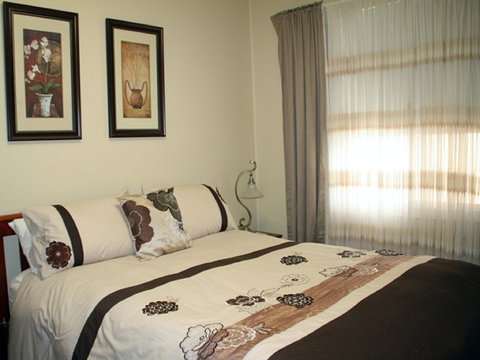 Explorers - Lennox Head Accommodation 5