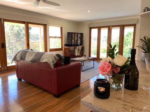 Hahndorf Luxury Lodge - Lennox Head Accommodation 0
