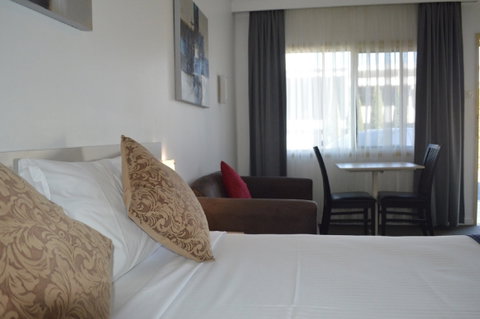 Karinga Motel, SureStay Hotel By Best Western - Lennox Head Accommodation 0