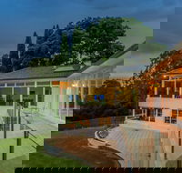 Menabillie Manor - Lennox Head Accommodation