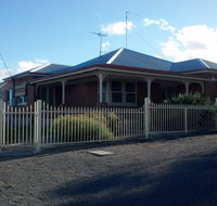 Alby's - Lennox Head Accommodation