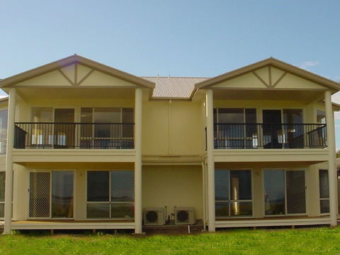 Arabesque Villa 2 - Lennox Head Accommodation 0