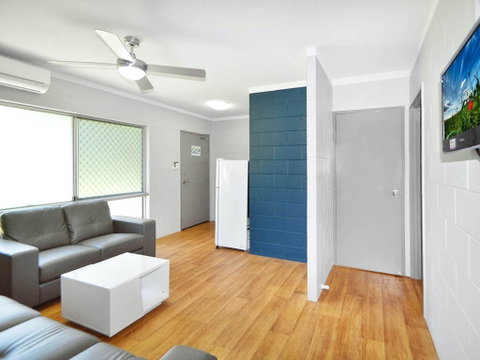 Cairns Student Lodge - Lennox Head Accommodation 2