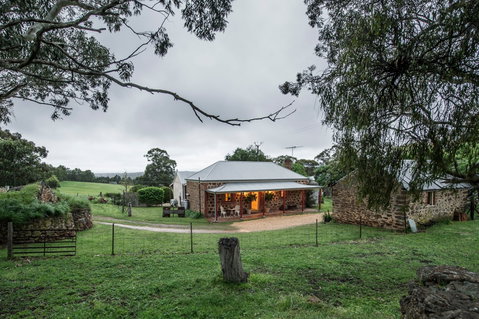 Enerby Farm Cottage - Lennox Head Accommodation 0