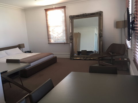 Ikon Hotel - Lennox Head Accommodation 1