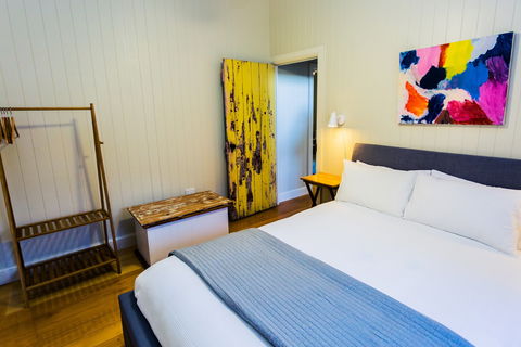 Kenilworth Cottage Barcaldine - Lennox Head Accommodation 1