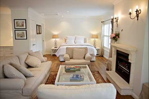 Loloma's At White Rock - Lennox Head Accommodation 2