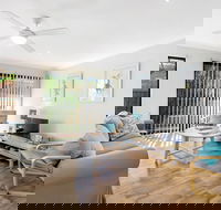 Shearwater at Shoal Bay Cottage One - Dogs Welcome - Lennox Head Accommodation