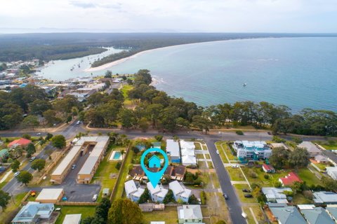 White Sands Deck House - Lennox Head Accommodation 0