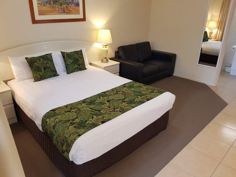 The Palms Motel Chinchilla - Lennox Head Accommodation 0