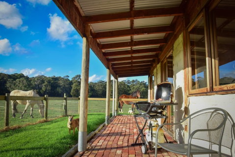 The Glen Farm Cottages - Lennox Head Accommodation 0
