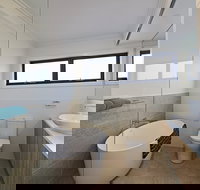 The Shore Break - Lennox Head Accommodation