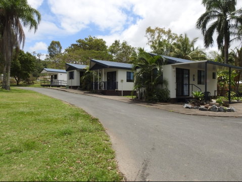 Tropicana Caravan Park Sarina - Lennox Head Accommodation 0