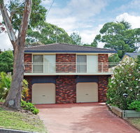 Vincentia Family Holiday Home - Lennox Head Accommodation