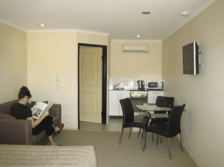 Balranald Club Motel - Lennox Head Accommodation