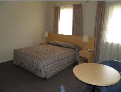 Bathurst Motor Inn - Lennox Head Accommodation 1