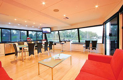 All Seasons Houseboats - Lennox Head Accommodation 4