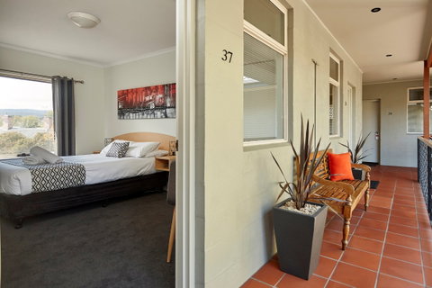 Elphin  Motel & Serviced Apartments - Lennox Head Accommodation 1