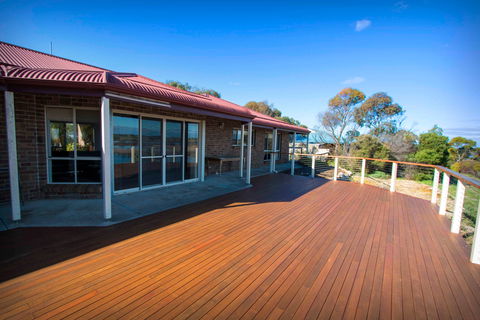 Limestone Ridge - Holiday House - Lennox Head Accommodation 0