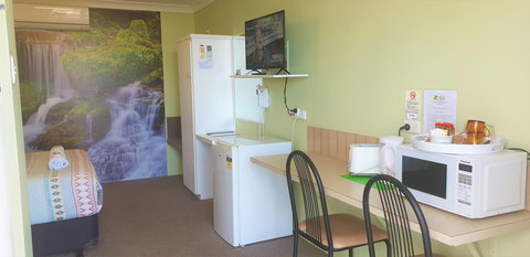 Mollymook Oceanview Motel - Lennox Head Accommodation 1