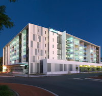 Oaks Mackay Carlyle Suites - Lennox Head Accommodation