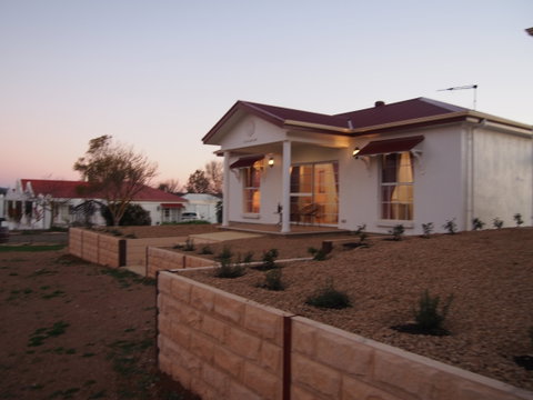 1837 Barossa Luxury Vineyard Cottages - Lennox Head Accommodation 2