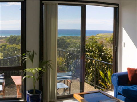 Beachfront Apartments Narooma - Lennox Head Accommodation 2