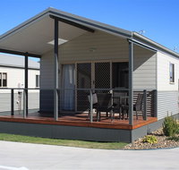 Bowlo Holiday Cabins - Lennox Head Accommodation