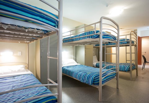 Brisbane City YHA - Lennox Head Accommodation 2