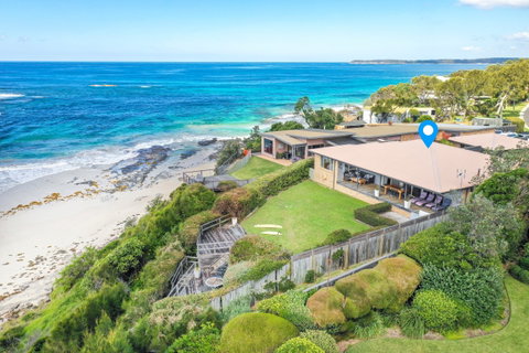 Bunky's By The Sea Holiday House - Lennox Head Accommodation 1