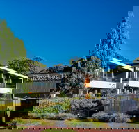 Flinders Hotel - Lennox Head Accommodation