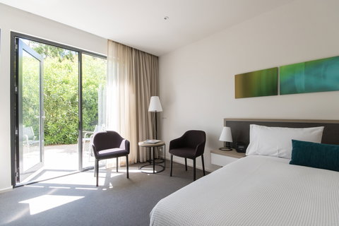 Flinders Hotel - Lennox Head Accommodation 2