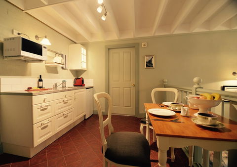 Highview House - Lennox Head Accommodation 1