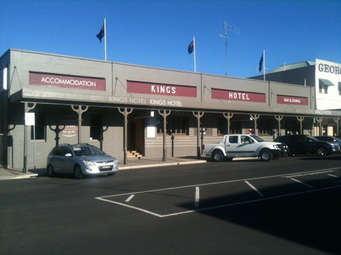 Kings Hotel - Lennox Head Accommodation 0