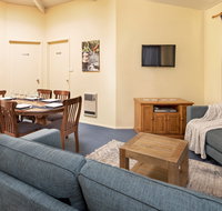 Leo's Cottage - Lennox Head Accommodation