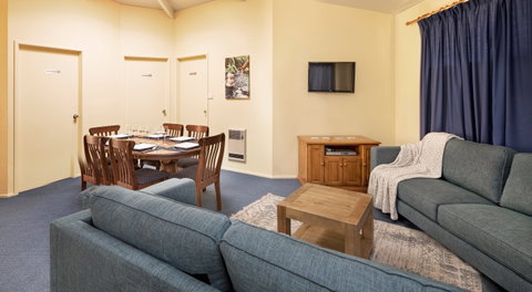 Leo's Cottage - Lennox Head Accommodation 0