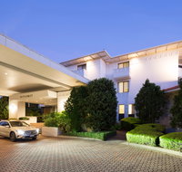 Ramada by Wyndham Diplomat Canberra - Lennox Head Accommodation