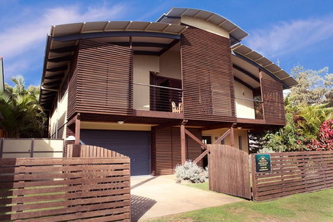 Seaesta Holiday Home - Lennox Head Accommodation 0